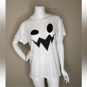 WILDFOX BLACK WHITE MONSTER T SHIRT SZ S NWT